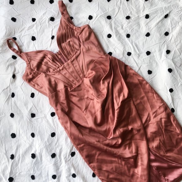 House of CB London Faye Rose Satin Pleated Midi Dress Plus Cup - Picture 3 of 7